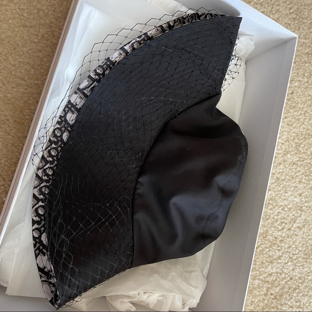 ChristianDior Teddy-D Large Brim Bucket Hat w Veil